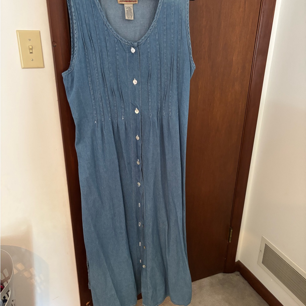 Elegant Blue Sleeveless Maxi Dress